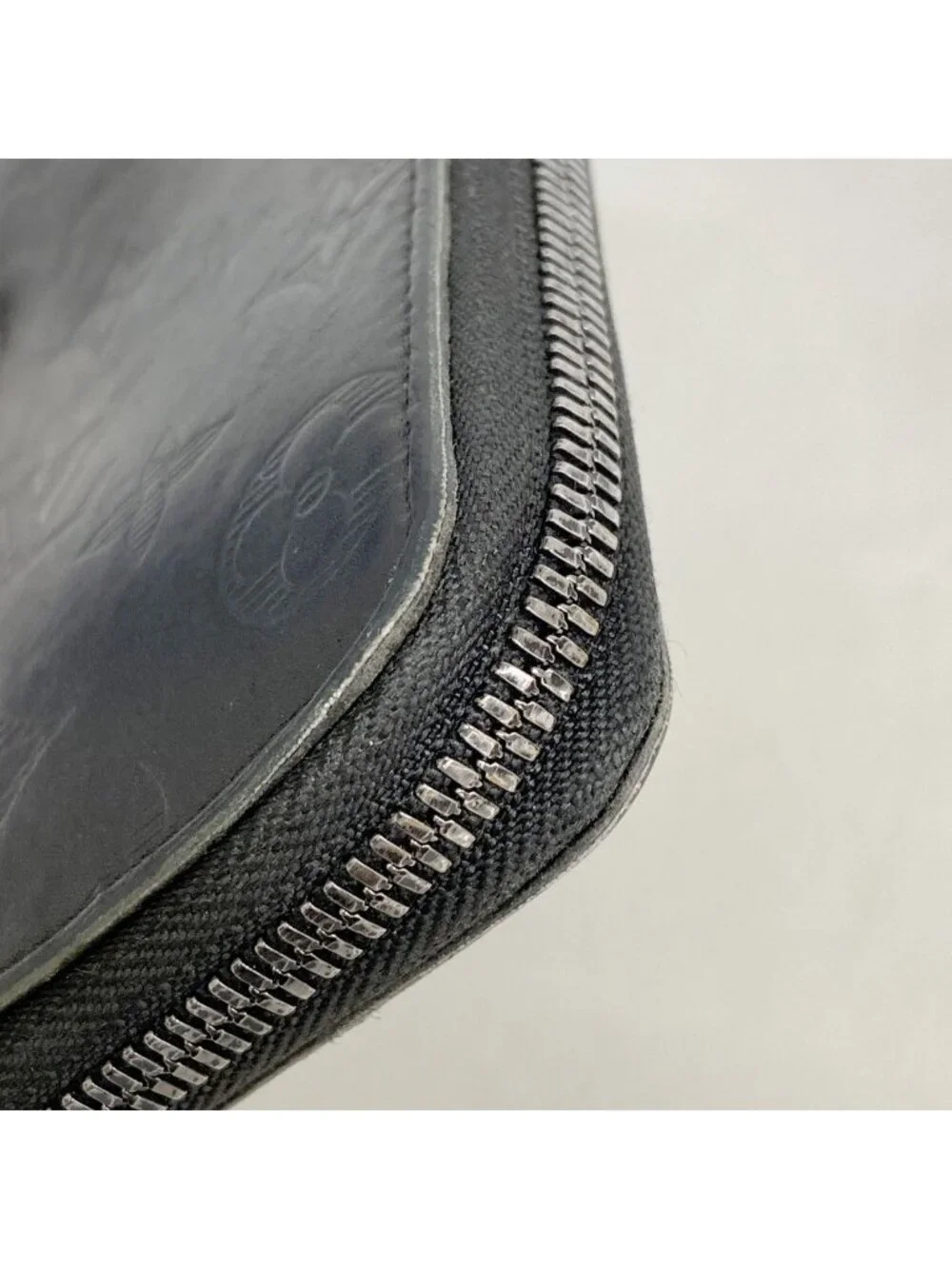 Louis Vuitton Wallet Monogram Shadow Zippy Vertical Black